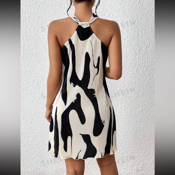 Women's Pleated Halter Mini Dress, Summer Beach Cocktail Dress Short Outfits - Picture 2 of 12